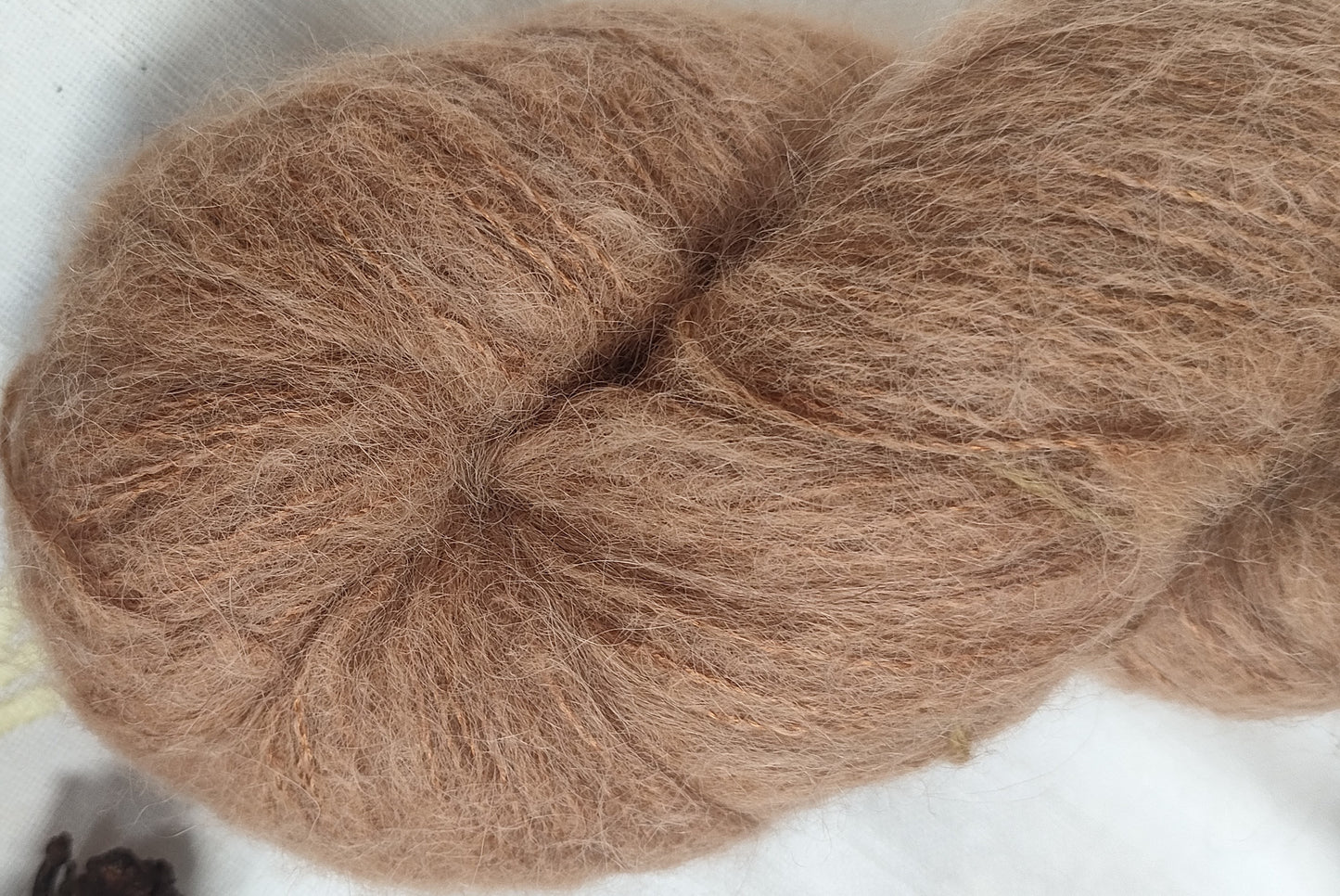 Caramel lace Umbel Suri silk