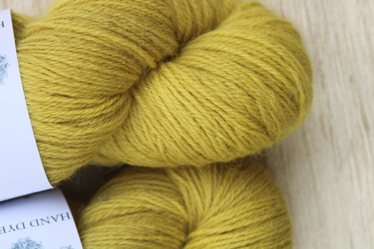 19404 Gold yellow four ply Fruit four ply Devonia