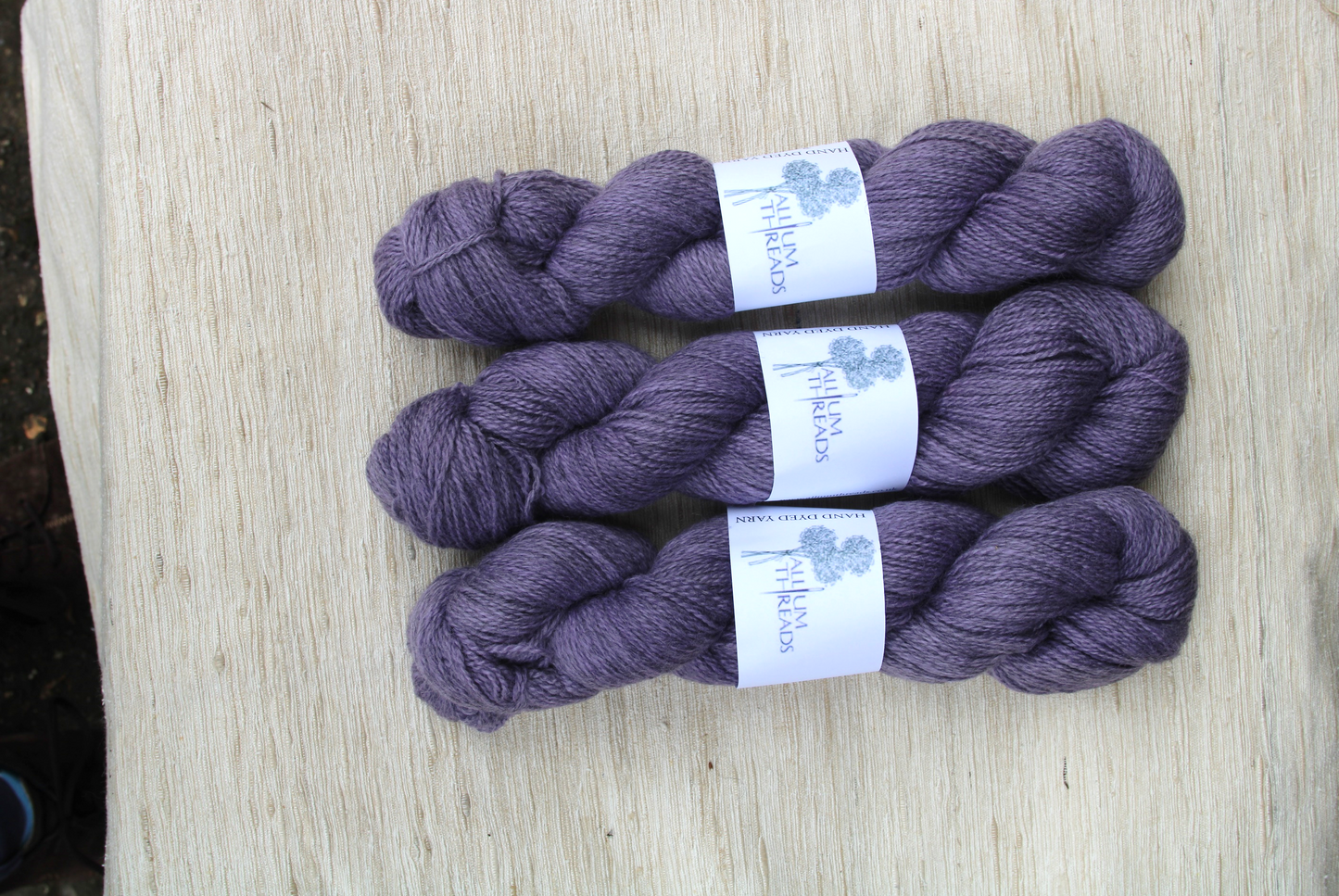 19491 Dark purple four ply Blue Faced Leicester/Gotland