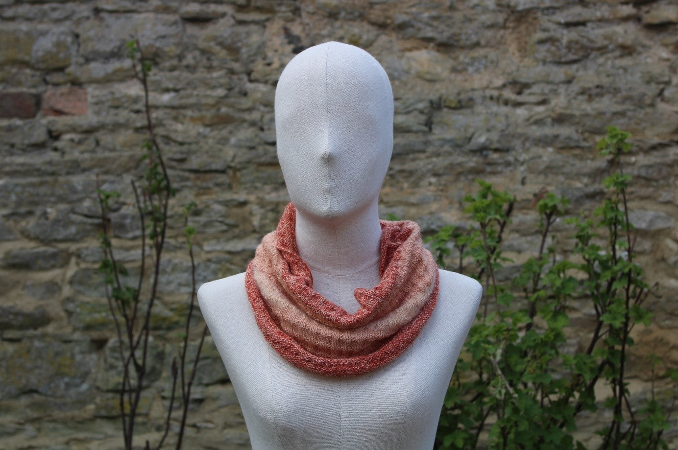 Ripple cowl digital knit pattern lace weight