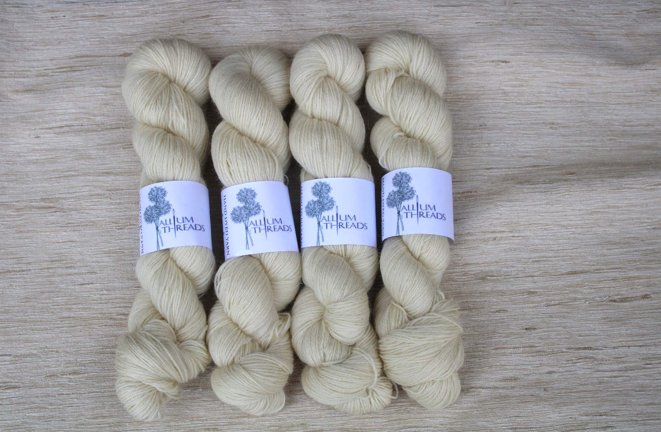 Undyed white four ply Fruit four ply Devonia