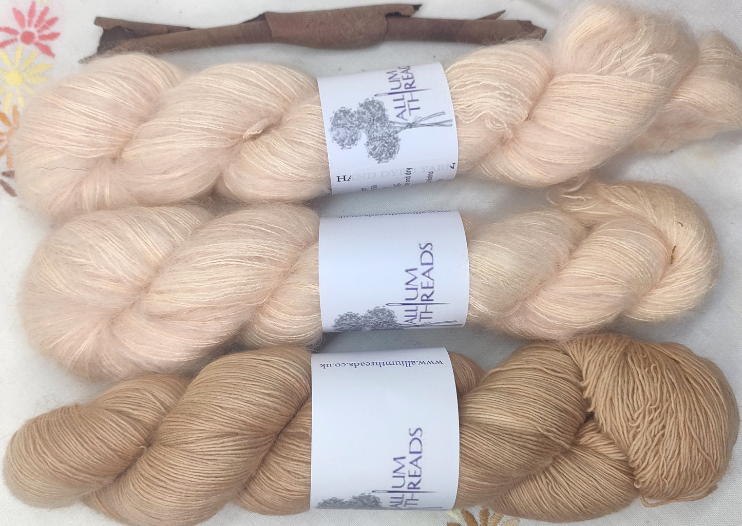 Trellis shawl kit lace weight yarn