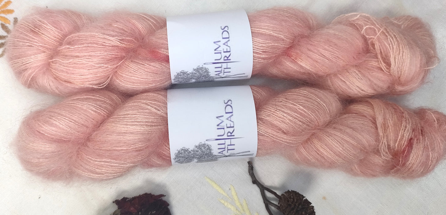 Speckled orange Seedhead mohair silk lace