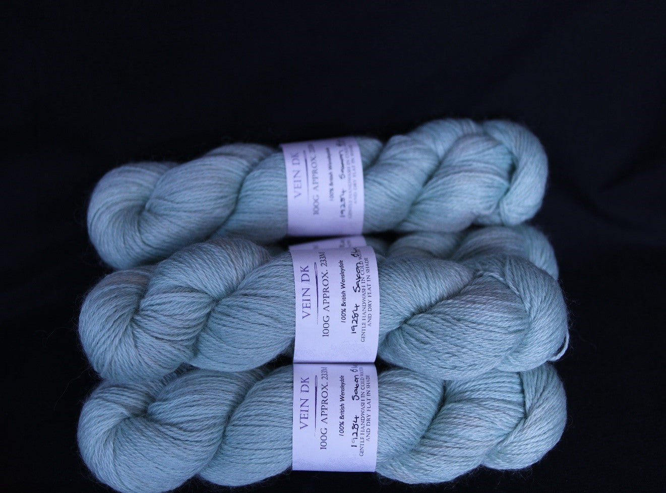 Turquoise double knit Wensleydale