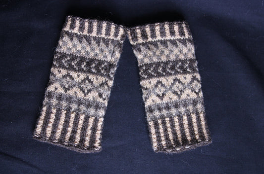 Marquetry wrist warmers knit digital pattern four ply