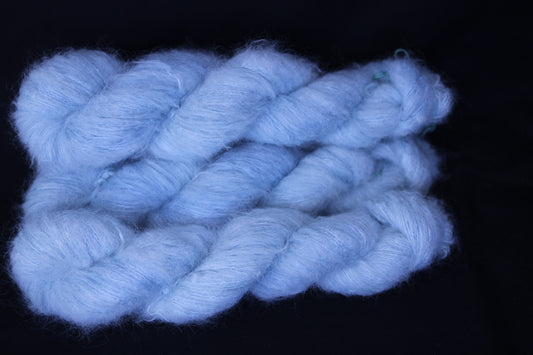 Blue lace Umbel Suri silk