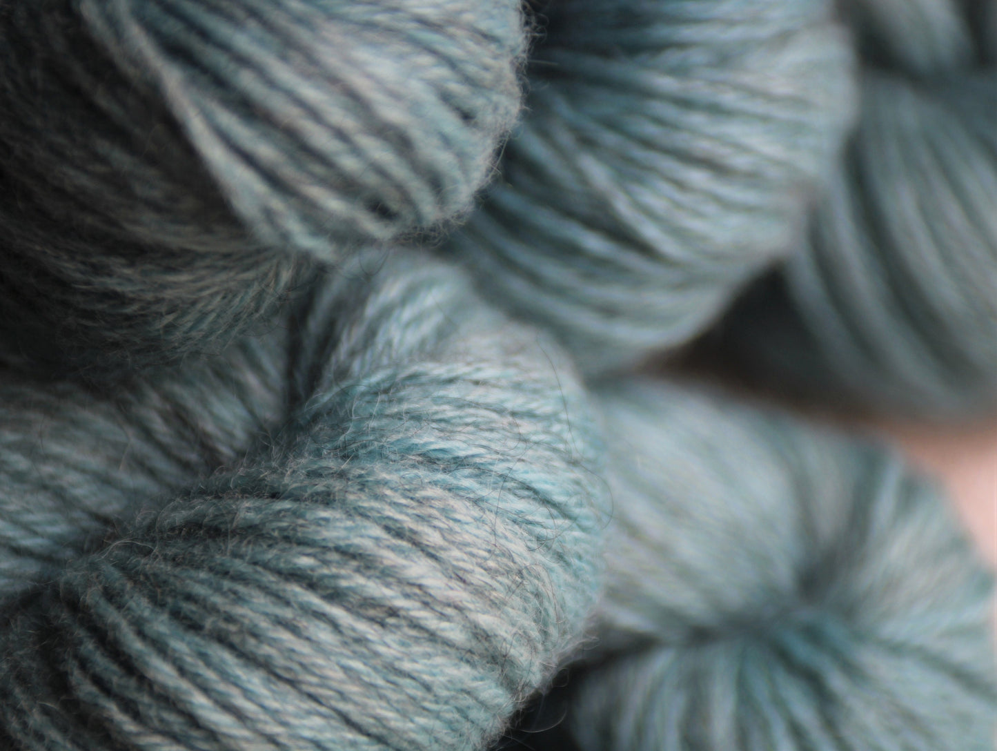 Sea colour aran Blue Faced Leicester/Gotland